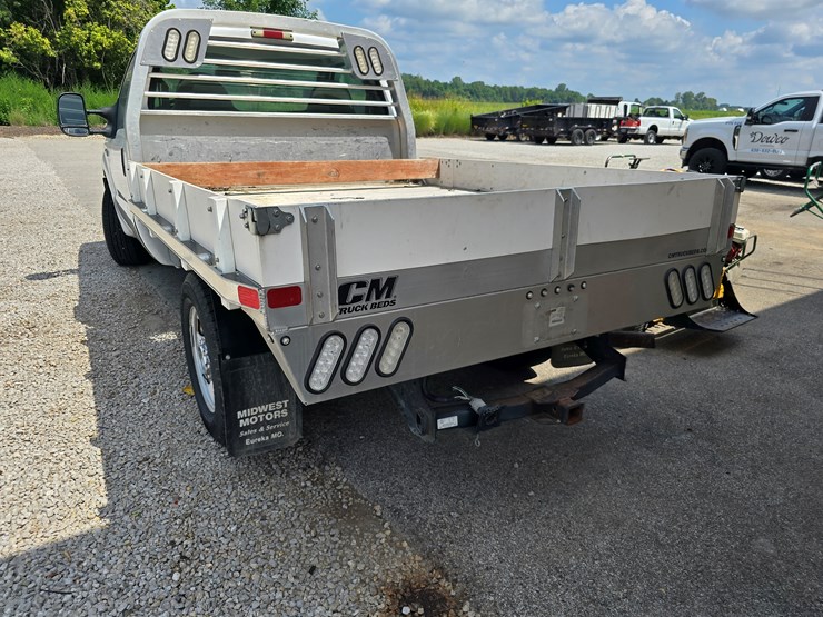 2005-ford-f350-image-17