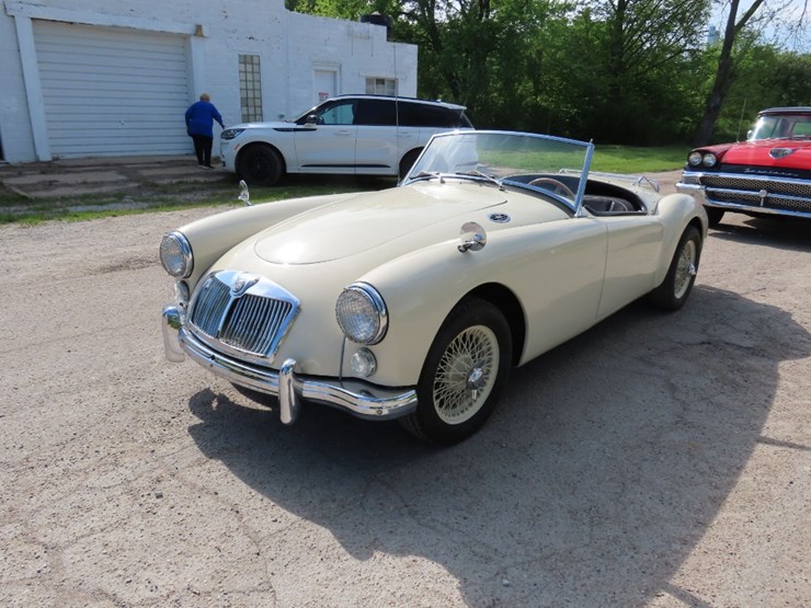 1959-mg-mga-roadster-image-11