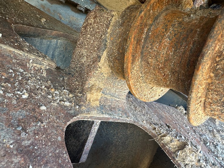 komatsu-pc200-image-19