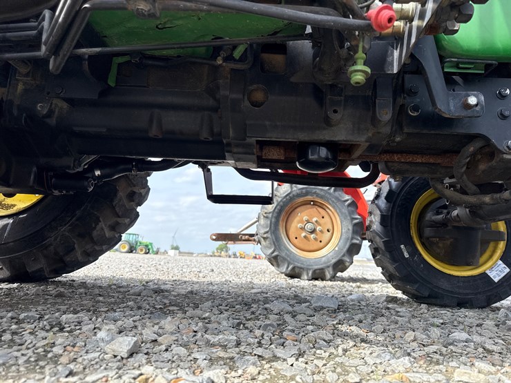 john-deere-4200-image-18