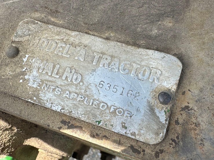 john-deere-a-image-12