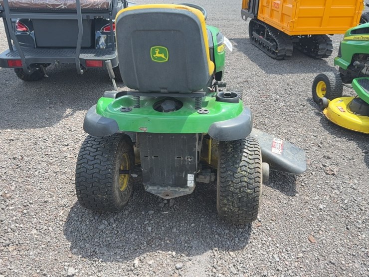john-deere-d140-image-6