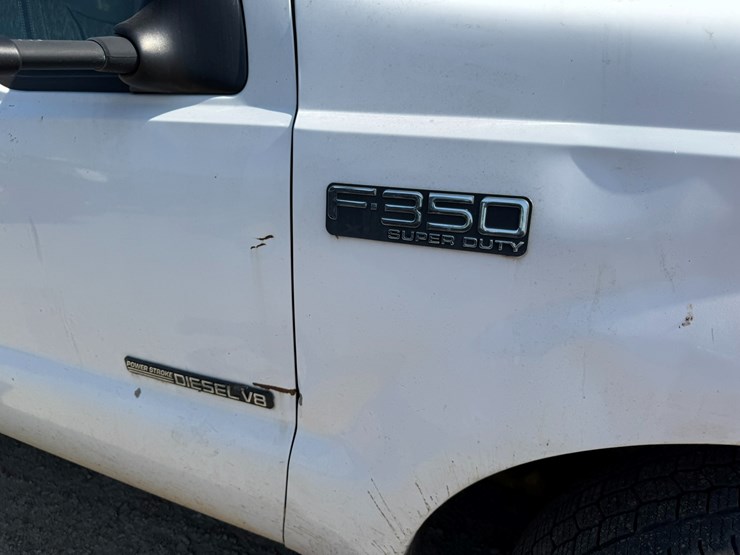 2001-ford-f350-image-37