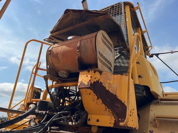 2001-volvo-a35d-image-28