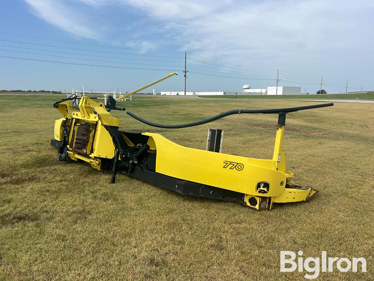 2016-john-deere-770-image-5