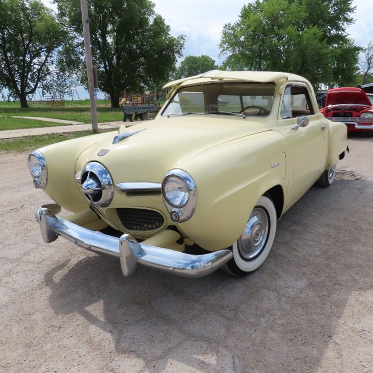 1950 Studebaker Champion Coupe