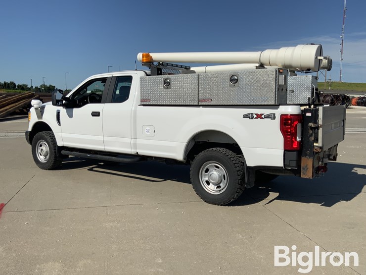 2017-ford-f350-xl-image-7