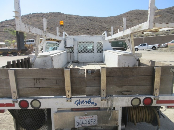 2016-ford-f550-sd-image-14