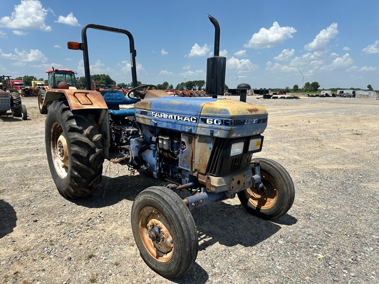 farmtrac-60-image-2