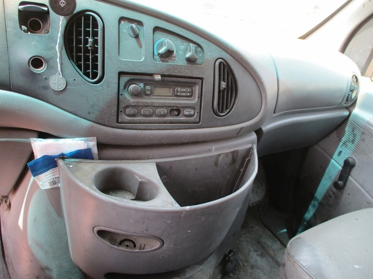 1998-ford-cargo-image-9