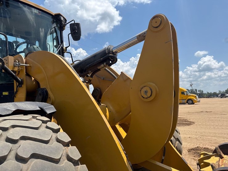 2020-caterpillar-938m-image-20