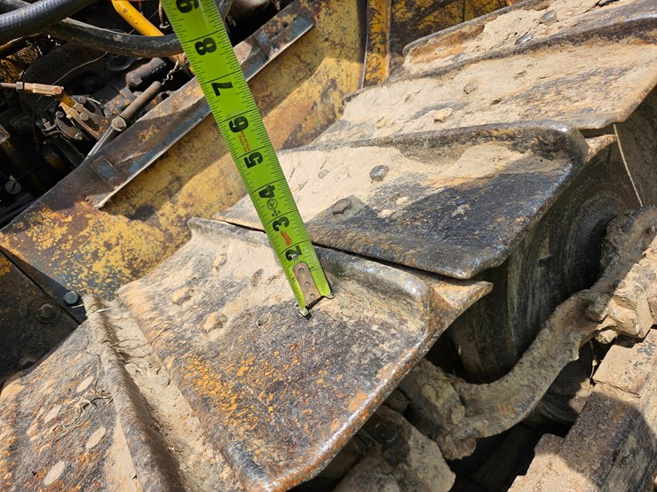 caterpillar-d4d-image-79