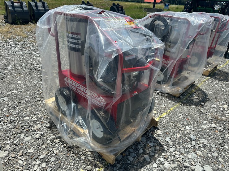 #2-•-unused-magnum-4000-series-hot-water-pressure-washer-2524104-inv#:-24639-image-2