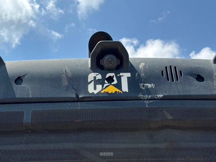 caterpillar-962m-image-13
