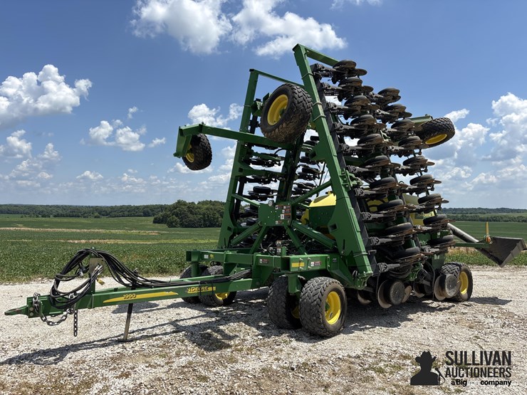 2011-john-deere-1990-image-1