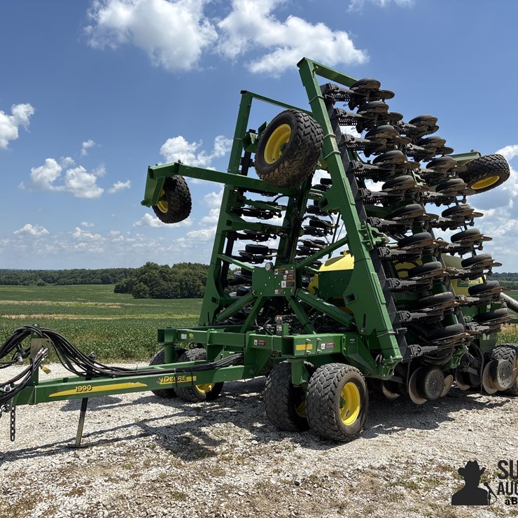 2011 JOHN DEERE 1990