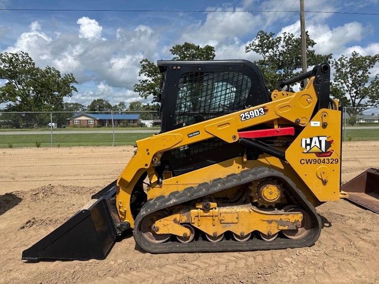 2020-caterpillar-259d3-image-1