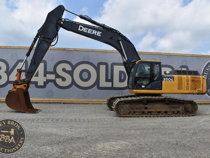 2013-deere-350g-lc-image-7