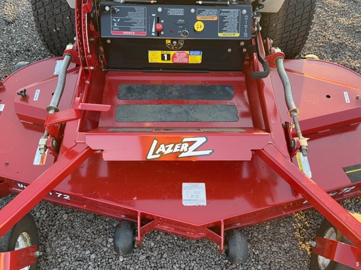 #3084-•-exmark-lazer-z-zero-turn-mower-image-5