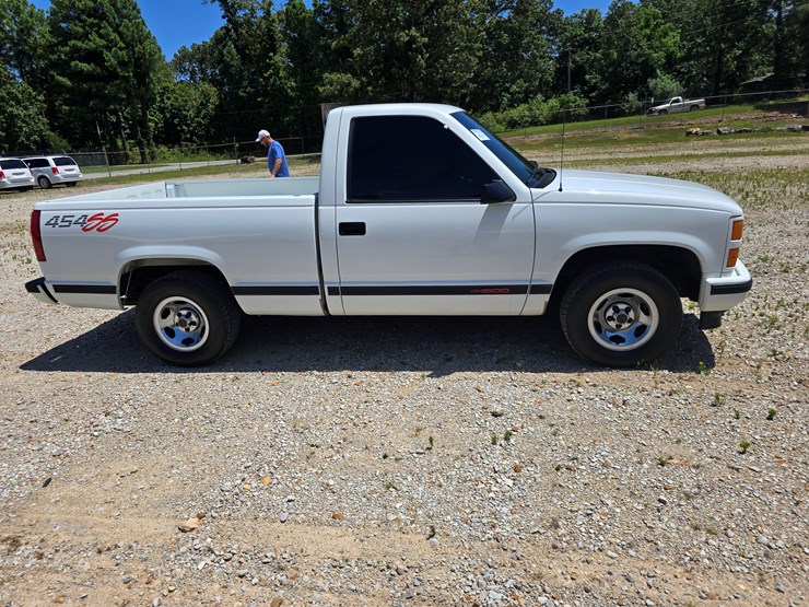 1993-chevrolet-454-image-30