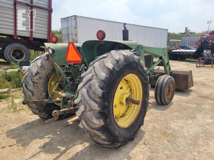 john-deere-2640-image-9
