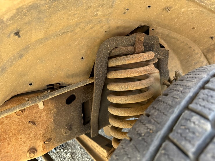 2001-ford-f350-image-27