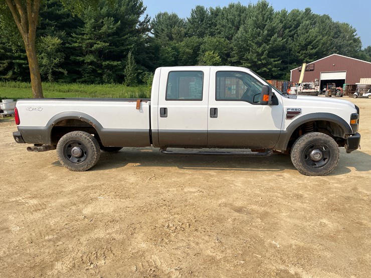 2008-ford-f250-xl-image-4
