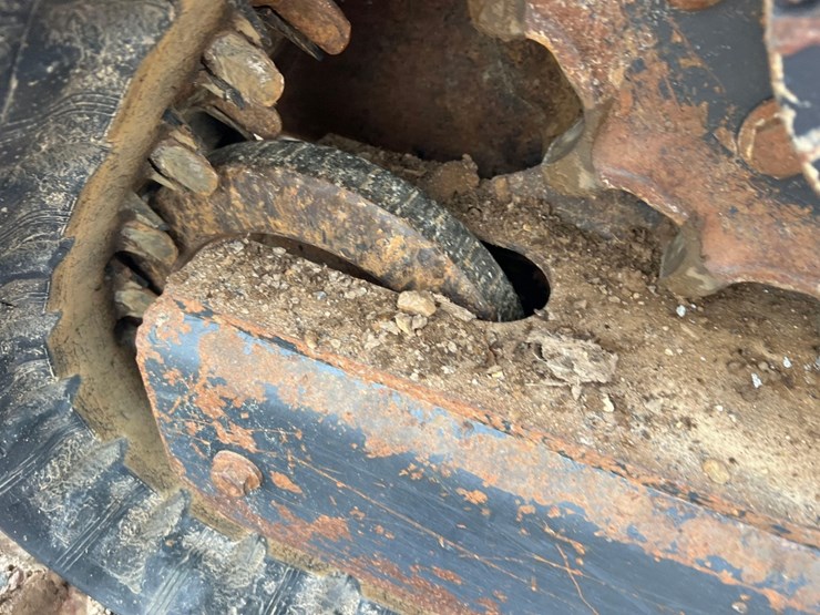 2019-kubota-svl65-2-image-17