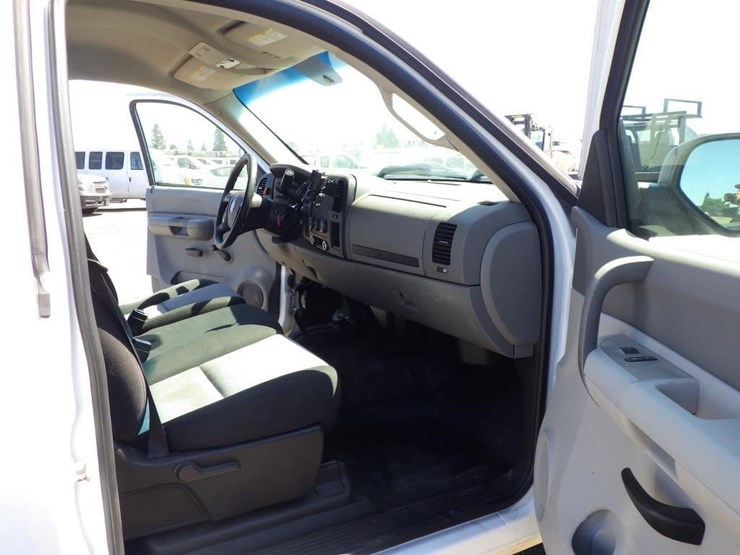 2007-gmc-2500hd-image-6