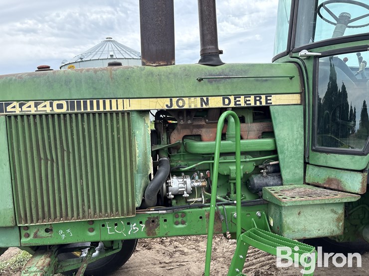 1982-john-deere-4440-image-16