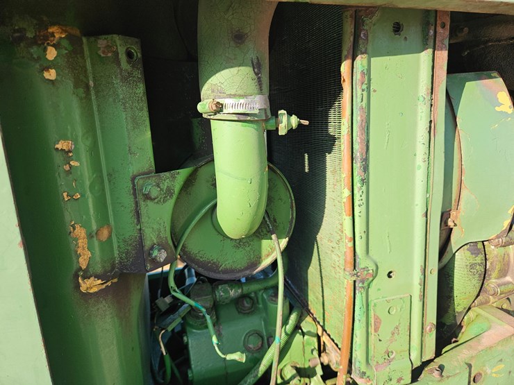 john-deere-1630-image-16