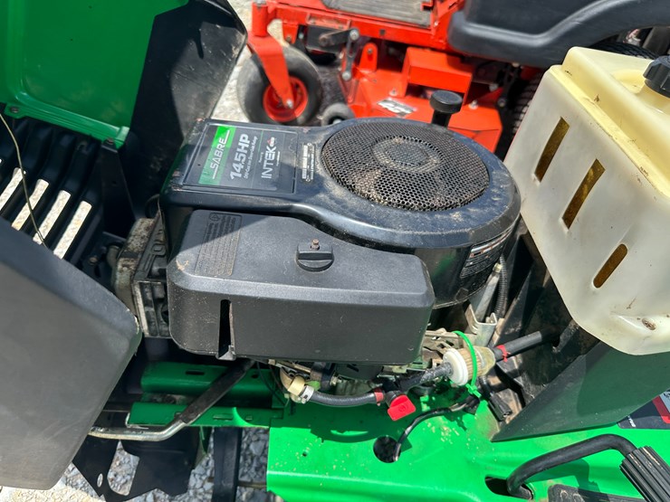 #17-•-sabre-ride-on-lawn-mower-gx1438b120097-inv#:-25893-image-28