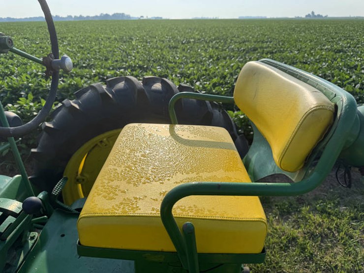 john-deere-60-image-8