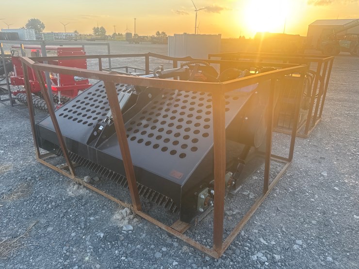 #2049-•-agt-72"-skid-steer-landscape-rake-inv#:-24831-image-3