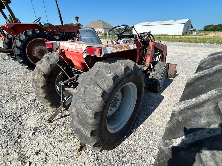 massey-ferguson-1433-image-4