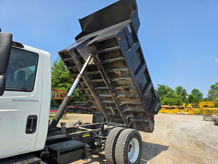 2007-international-durastar-4300-image-93