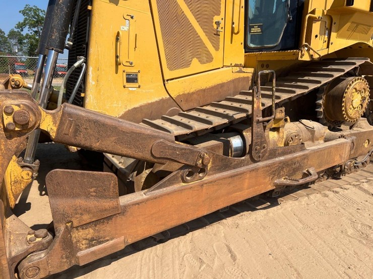 2018-caterpillar-d8t-image-29