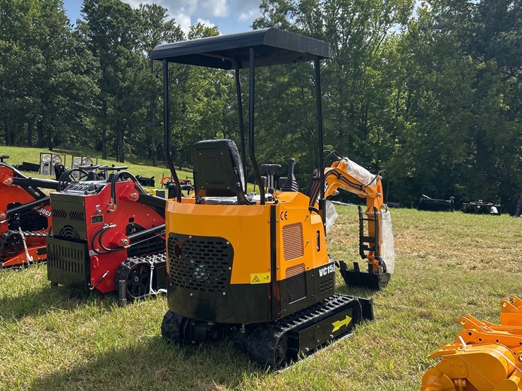#145-•-vicsec-mini-excavator-image-4