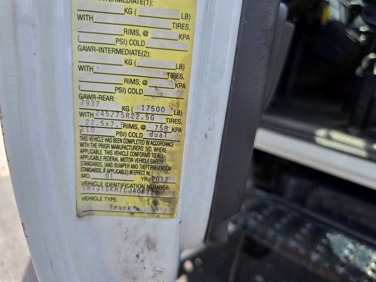 2012-international-durastar-4300-image-68