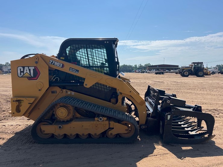 2023-caterpillar-279d3-image-5