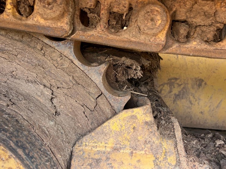 caterpillar-d3k2-lgp-image-20