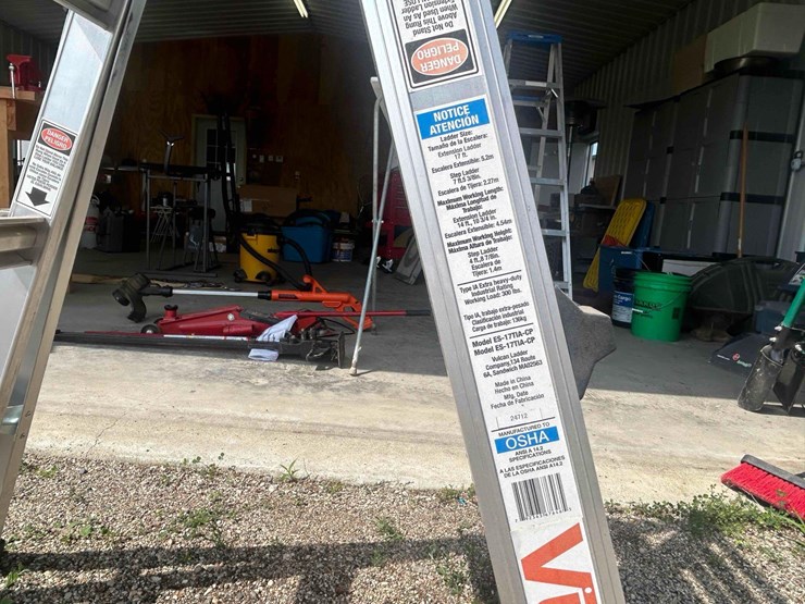 aluminum-ladders-image-7