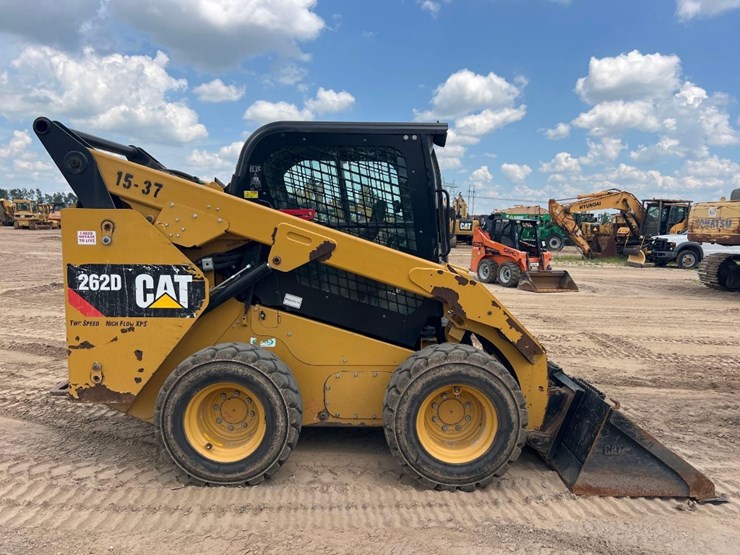 2016-caterpillar-262d-image-5