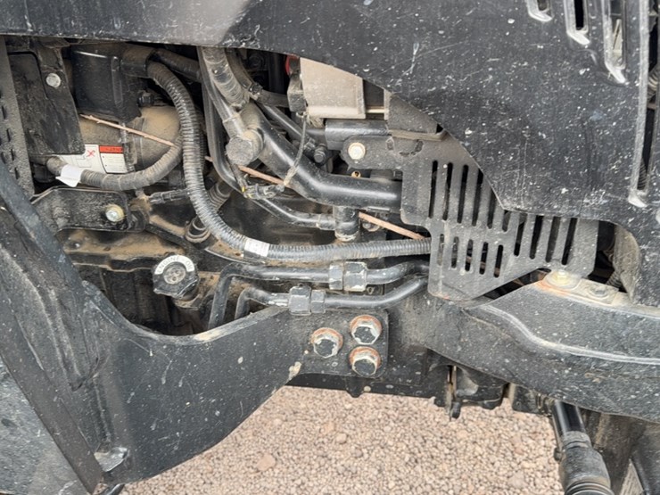new-holland-workmaster-95-image-8