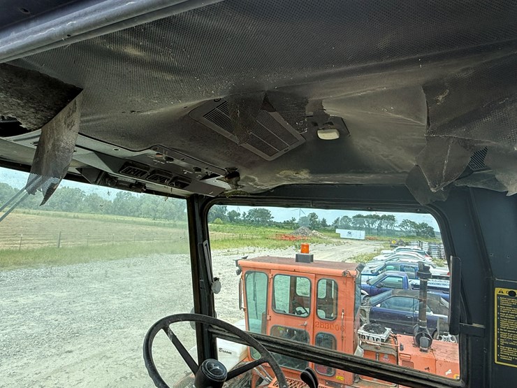john-deere-6000-image-30