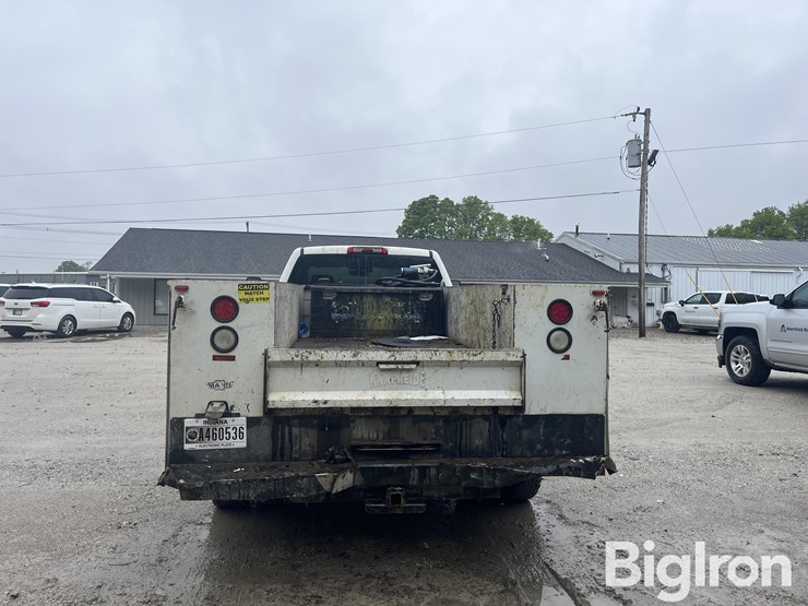 2015-chevrolet-silverado-3500-image-6