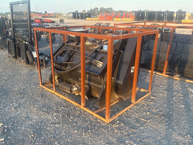 #2050-•-agt-skid-steer-concrete-mixer-inv#:-24821-image-2
