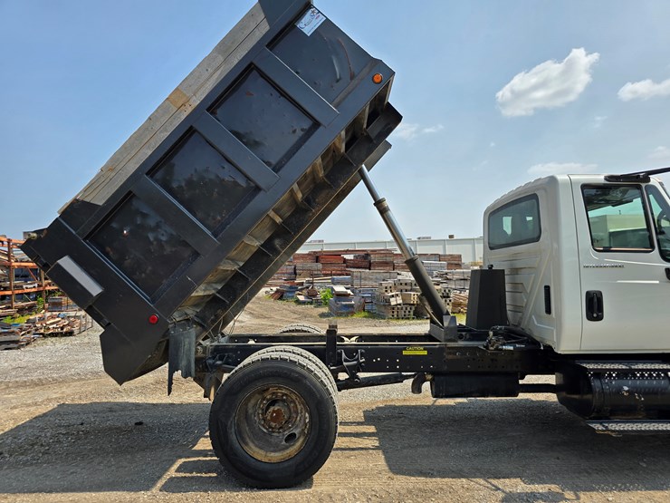 2007-international-durastar-4300-image-111