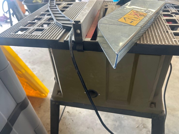 rockwell-table-saw-image-5