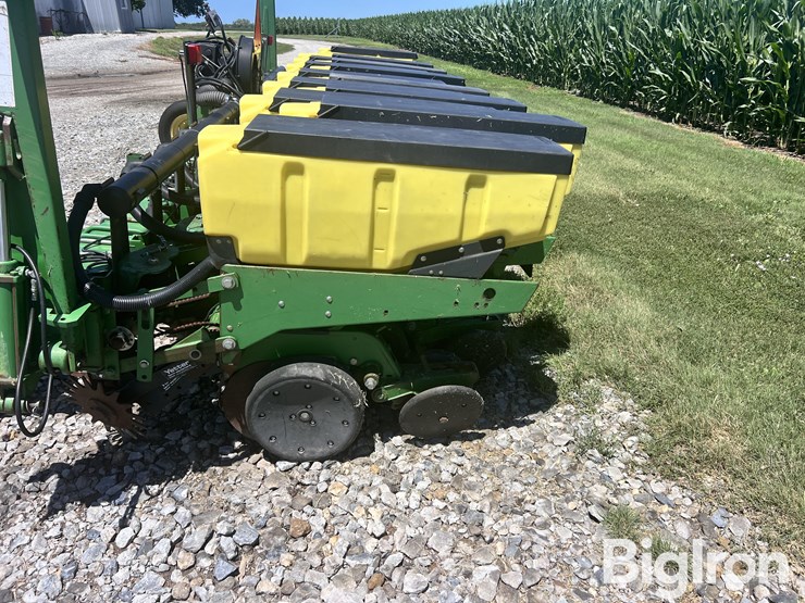 john-deere-1730-image-10
